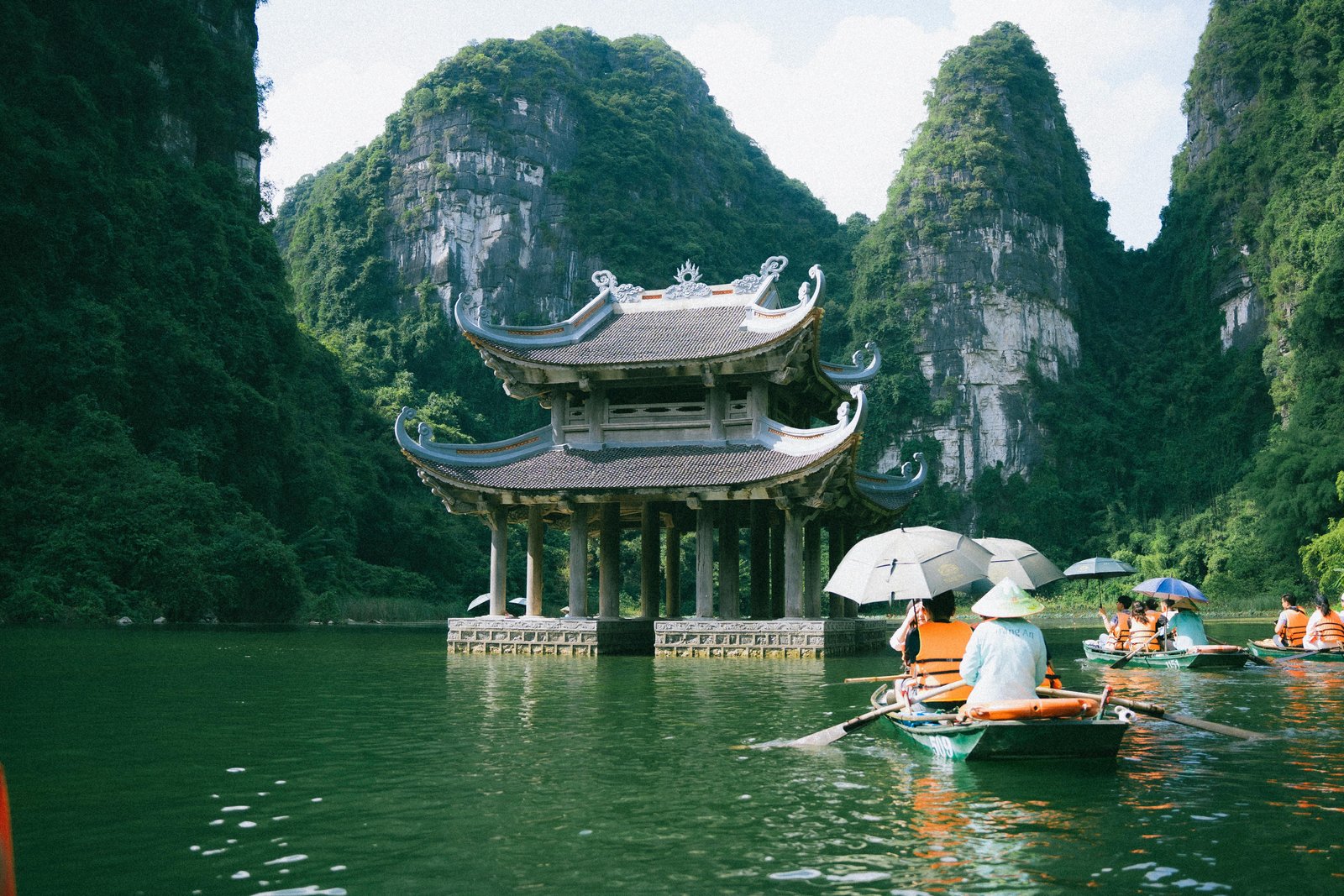 Three Culture Tour